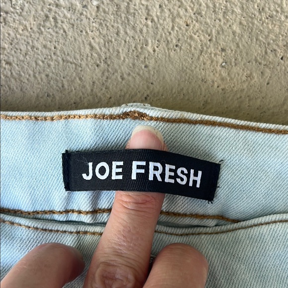 Joe Fresh light wash Blue Jean Shorts Mid-Thigh - Picture 2 of 16